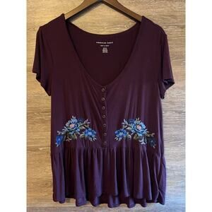 American Eagle Top size M Women henley Embroidered Floral Burgundy Flare Blouse
